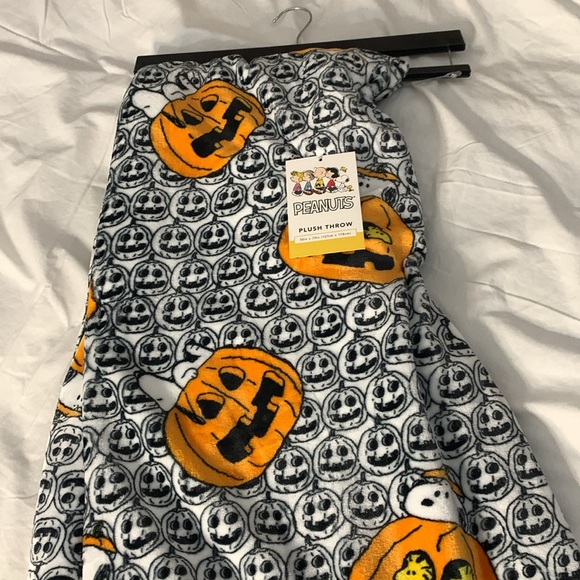 New Two set of Blanket Charlie Brown - Picture 5 of 5